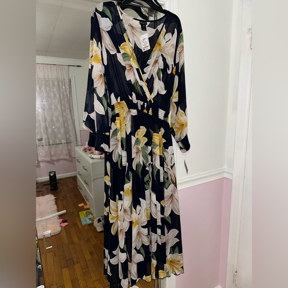 Floral Dress in Navy and Yellow